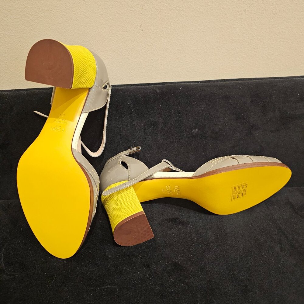 Shoes - Picture 2 of 3